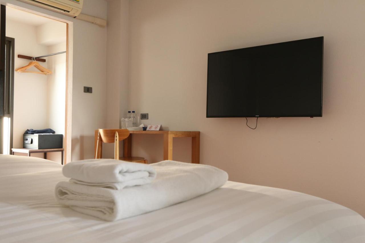 צ'יאנג מאי Viya Lodge מראה חיצוני תמונה